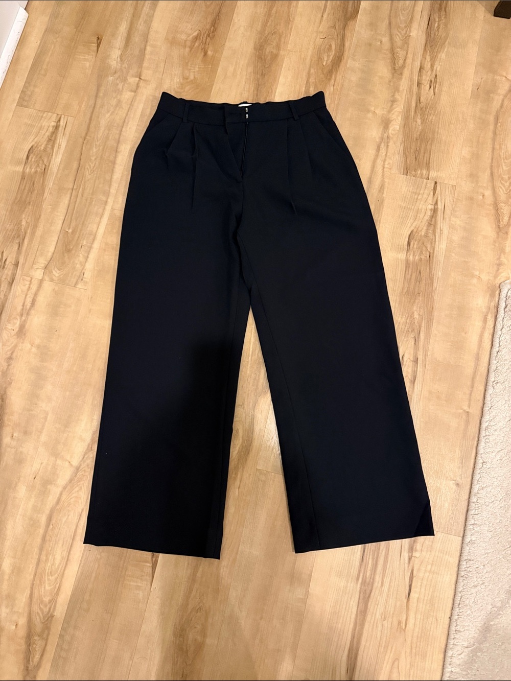 Abercrombie & Fitch Black Tailored Wide Leg Dress Pants Size 29 / 8 Short